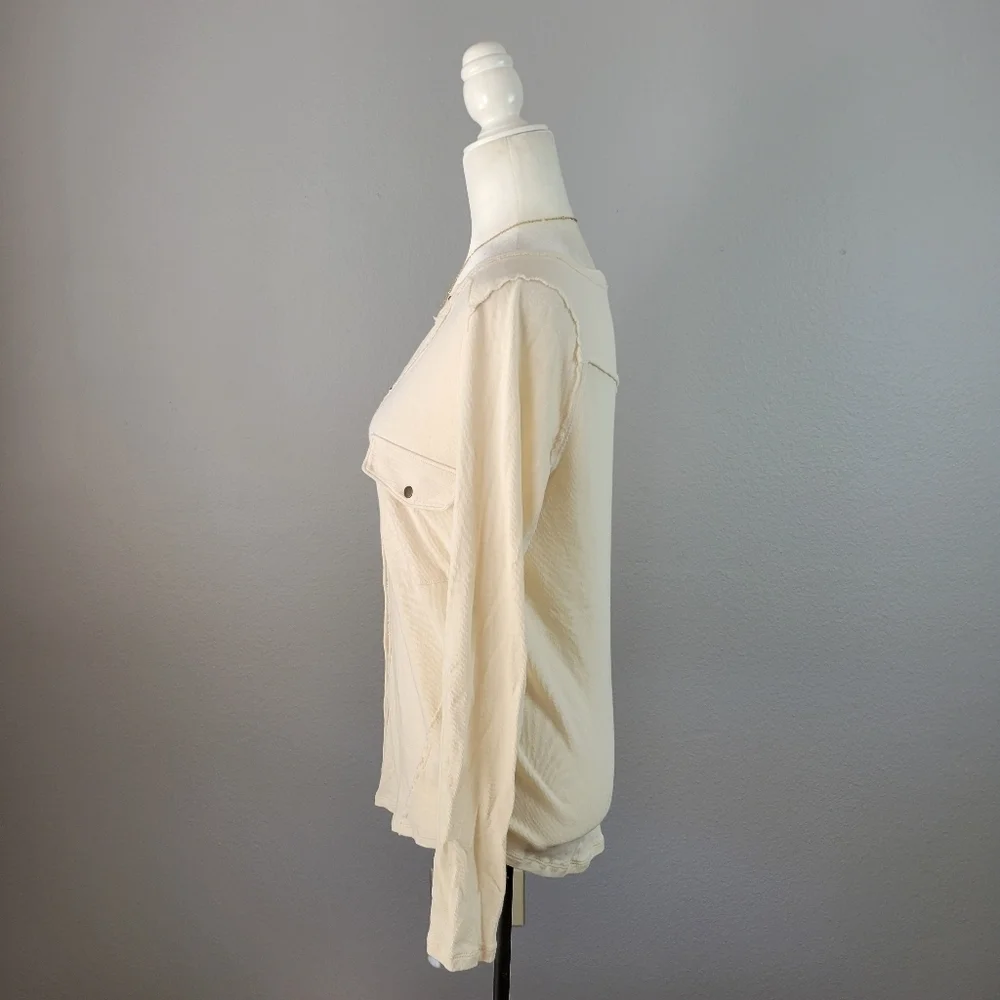 FREE PEOPLE // long sleeve plunge snap button flap pocket woven knit henley